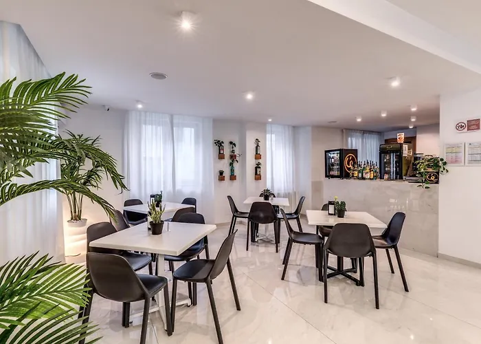 Casena Dei Colli, Sure Collection By Western