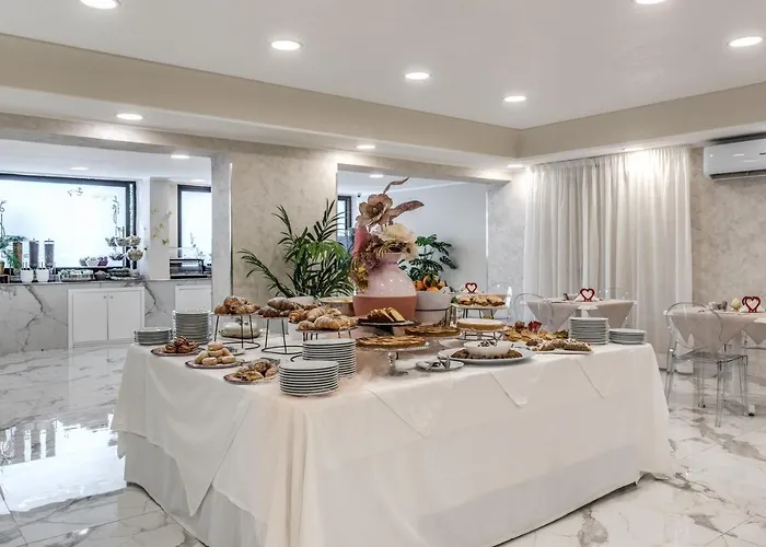 Casena Dei Colli, Sure Collection By Western Palermo