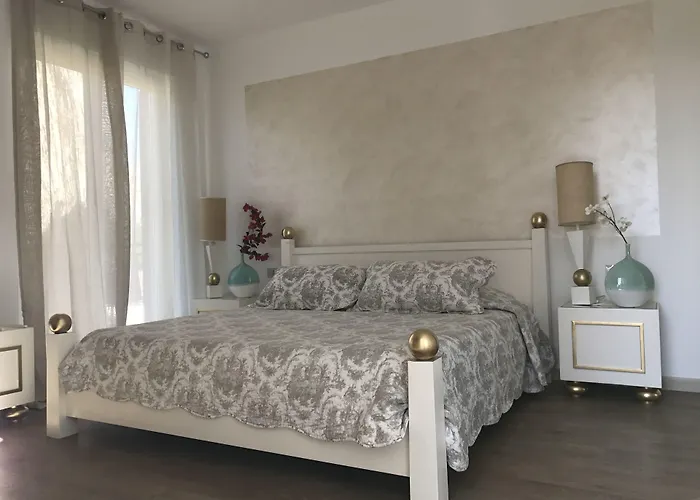 Casena Dei Colli, Sure Collection By Western Palermo